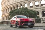 Lamborghini Urus Shiny Black Package 2018 года